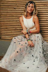 A-Line Crew Floor-Length White Tulle Backless Prom Dress with Appliques Z9